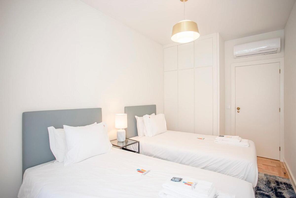Вилла Liiiving In Porto - Design Bright House Экстерьер фото